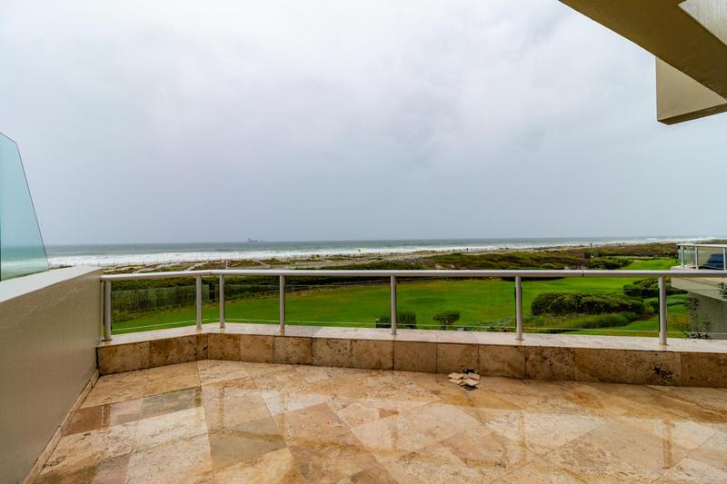 To Let 3 Bedroom Property for Rent in Dolphin Beach Western Cape